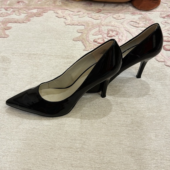 NINE WEST HEELS SIZE 7 - Picture 5 of 16